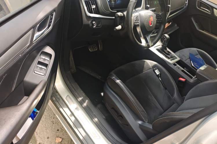 Used Roewe RX5 New Energy 2017 eRX5 50T Hybrid Connected Prestige Flagship Edition Driver Seat