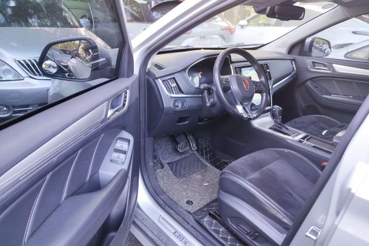 Used Roewe RX5 New Energy 2017 eRX5 50T Hybrid Connected Prestige Flagship Edition Driver Seat