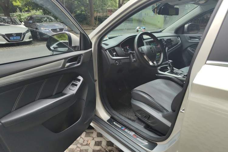 Used Roewe RX5 New Energy 2017 eRX5 50T Hybrid Connected Prestige Flagship Edition Driver Seat