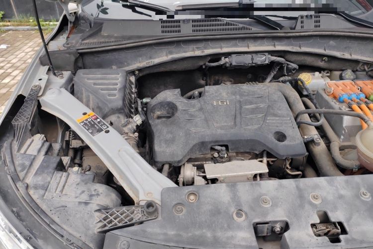 Used Roewe RX5 New Energy 2017 eRX5 50T Hybrid Connected Prestige Flagship Edition Engine Bay Right