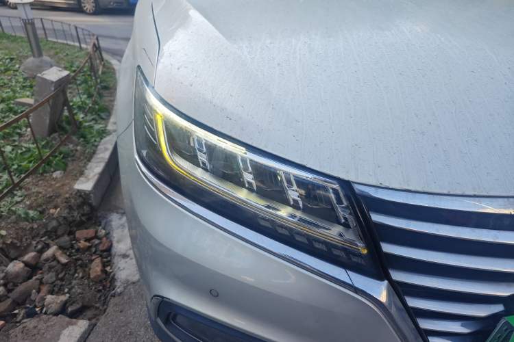 Used Roewe RX5 New Energy 2017 ERX5 EV400 Electric Internet Supreme Edition Exterior 6