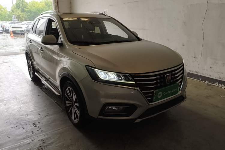 Used Roewe RX5 New Energy 2017 eRX5 50T Hybrid Connected Prestige Flagship Edition Front Right 45 Deg
