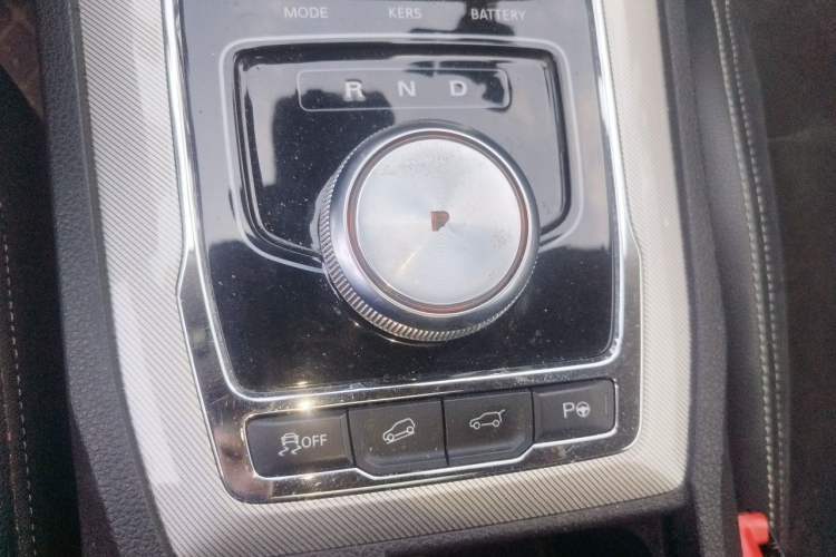 Used Roewe RX5 New Energy 2017 ERX5 EV400 Electric Internet Supreme Edition Gear Lever