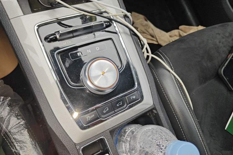 Used Roewe RX5 New Energy 2017 ERX5 EV400 Electric Internet Supreme Edition Gear Lever