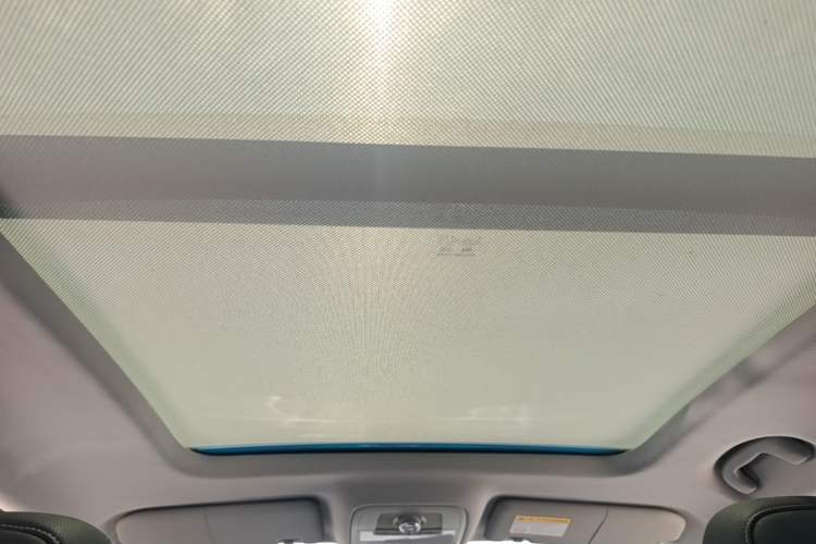 Used Roewe RX5 New Energy 2017 eRX5 50T Hybrid Connected Prestige Flagship Edition Headliner