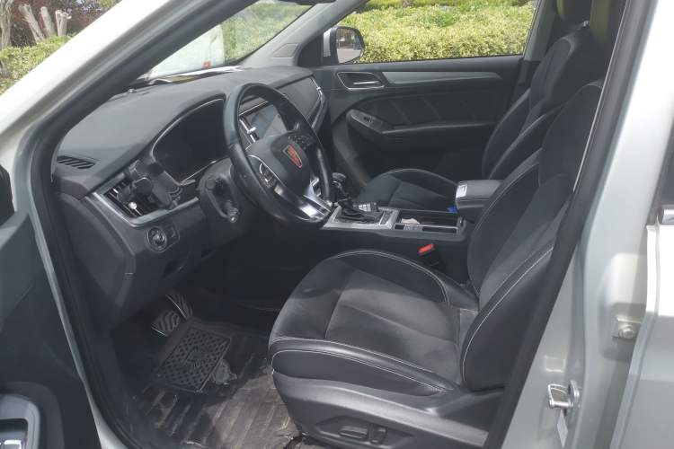 Used Roewe RX5 New Energy 2017 eRX5 50T Hybrid Connected Prestige Flagship Edition Left Front Seat