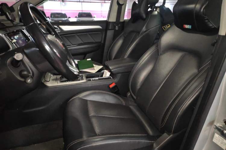 Used Roewe RX5 New Energy 2017 eRX5 50T Hybrid Connected Prestige Flagship Edition Left Front Seat