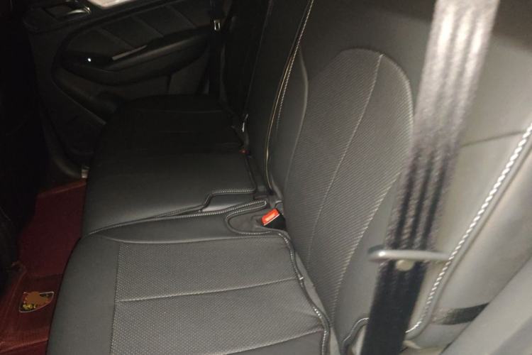 Used Roewe RX5 New Energy 2017 eRX5 50T Hybrid Connected Prestige Flagship Edition Left Rear Seat
