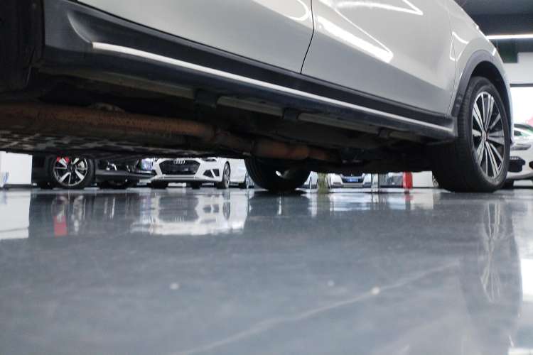 Used Roewe RX5 New Energy 2017 eRX5 50T Hybrid Connected Prestige Flagship Edition Right Side Sill
