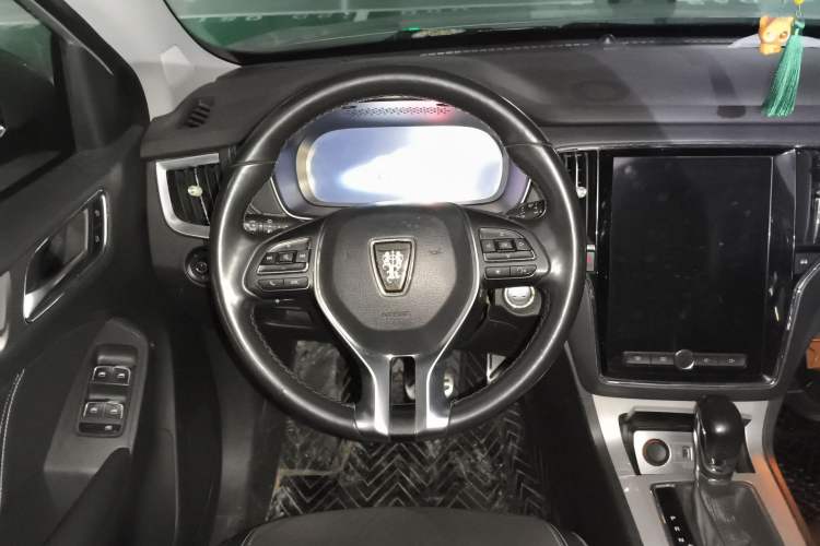 Used Roewe RX5 New Energy 2017 eRX5 50T Hybrid Connected Prestige Flagship Edition Steering Wheel