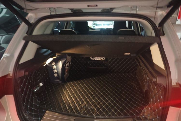 Used Roewe RX5 New Energy 2017 eRX5 50T Hybrid Connected Prestige Flagship Edition Trunk