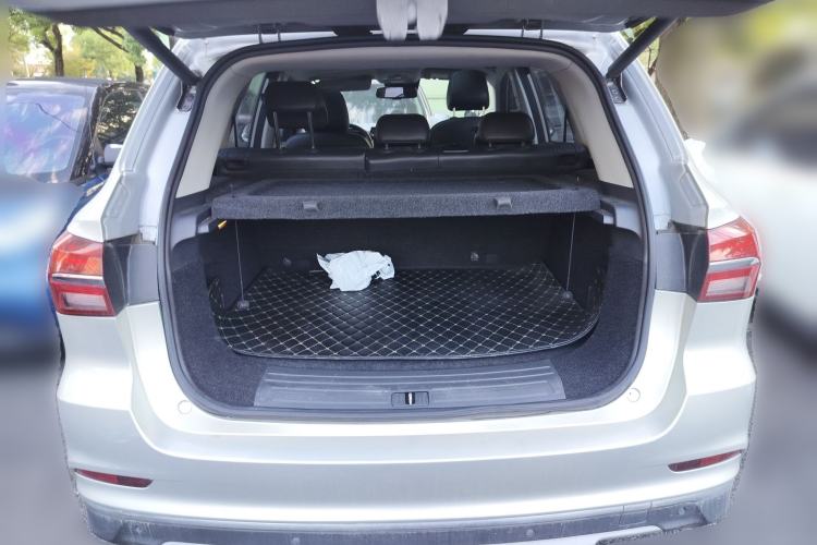 Used Roewe RX5 New Energy 2017 eRX5 50T Hybrid Connected Prestige Flagship Edition Trunk