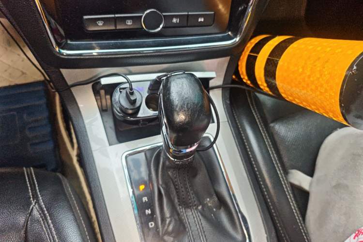 Used Roewe RX5 New Energy 2018 eRX5 50T Hybrid Luxury Edition Gear Lever