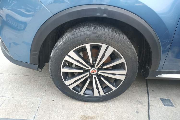 Used Roewe RX5 New Energy 2018 eRX5 50T Hybrid Luxury Edition Left Front Wheel Hub
