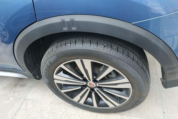 Used Roewe RX5 New Energy 2018 eRX5 50T Hybrid Luxury Edition Left Rear Wheel Hub