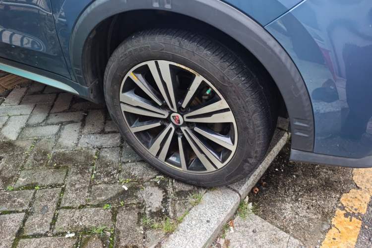 Used Roewe RX5 New Energy 2018 eRX5 50T Hybrid Luxury Edition Right Front Wheel Hub
