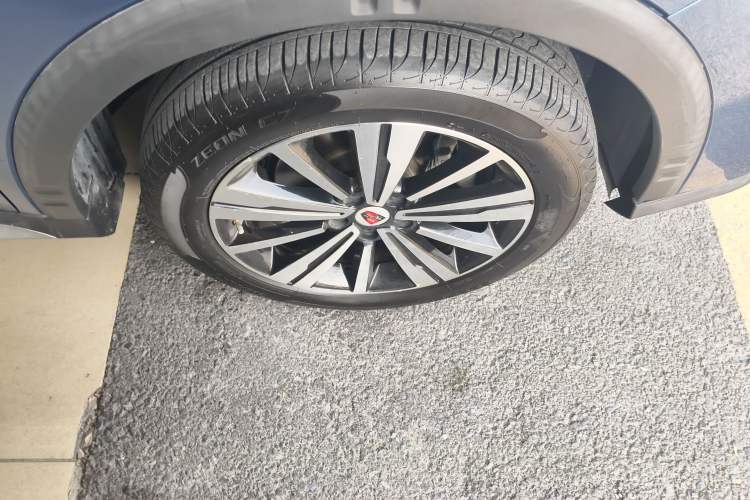 Used Roewe RX5 New Energy 2018 eRX5 50T Hybrid Luxury Edition Right Rear Wheel Hub