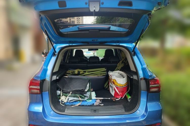 Used Roewe RX5 New Energy 2018 eRX5 50T Hybrid Luxury Edition Trunk