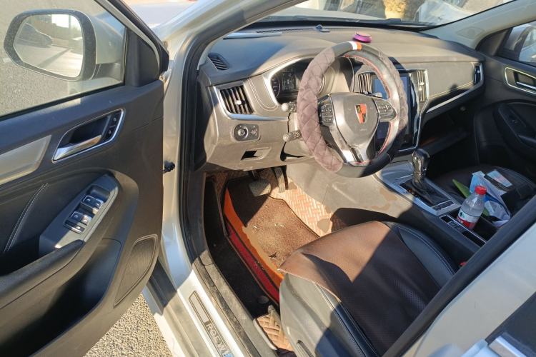 Used Roewe RX5 New Energy 2018 eRX5 50T Hybrid Luxury Edition Driver Seat