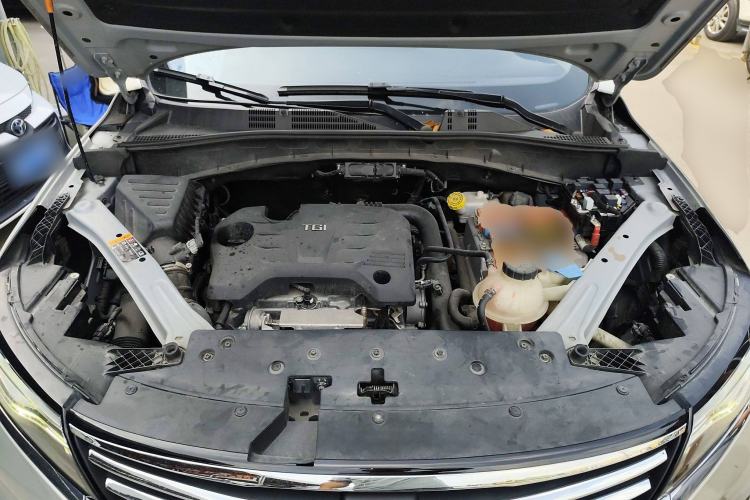 Used Roewe RX5 New Energy 2018 eRX5 50T Hybrid Luxury Edition Engine Bay