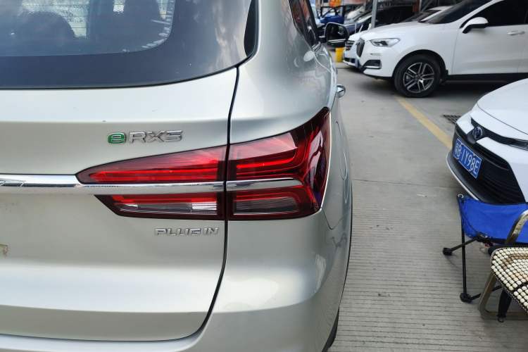 Used Roewe RX5 New Energy 2018 eRX5 50T Hybrid Luxury Edition Exterior 6