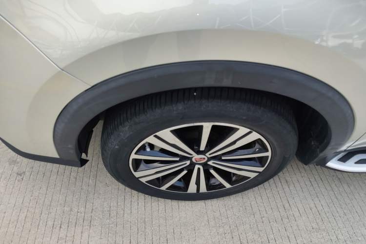 Used Roewe RX5 New Energy 2018 eRX5 50T Hybrid Luxury Edition Exterior 7