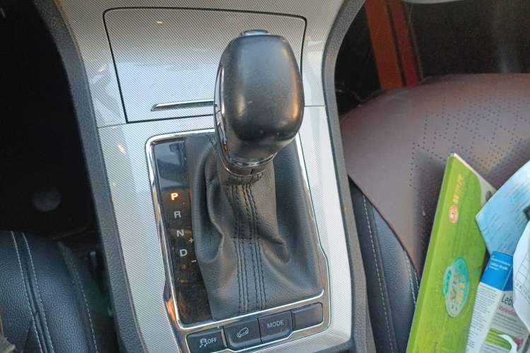Used Roewe RX5 New Energy 2018 eRX5 50T Hybrid Luxury Edition Gear Lever