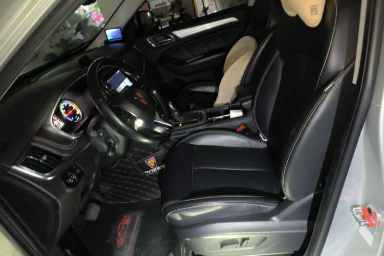 Used Roewe RX5 New Energy 2018 eRX5 50T Hybrid Luxury Edition Left Front Seat
