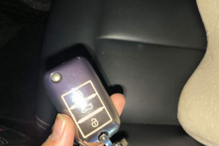 Used Roewe RX5 New Energy 2018 eRX5 50T Hybrid Luxury Edition Vehicle Key
