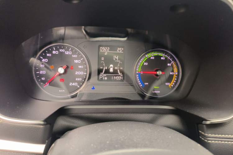 Used Roewe RX5 New Energy 2018 eRX5 50T Hybrid Luxury Edition Instrument Cluster