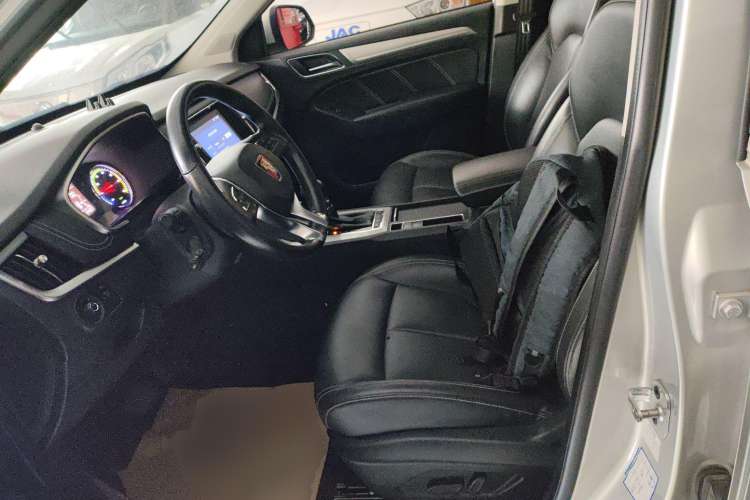 Used Roewe RX5 New Energy 2018 eRX5 50T Hybrid Luxury Edition Left Front Seat