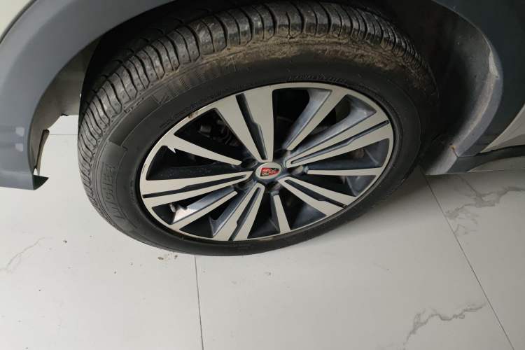 Used Roewe RX5 New Energy 2018 eRX5 50T Hybrid Luxury Edition Left Front Wheel Hub