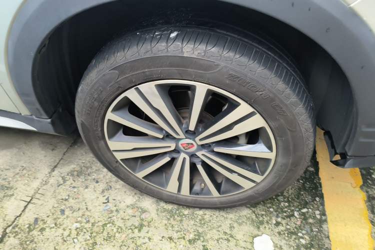 Used Roewe RX5 New Energy 2018 eRX5 50T Hybrid Luxury Edition Right Front Wheel Hub