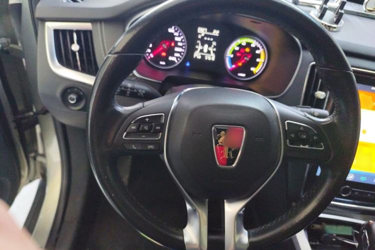 Used Roewe RX5 New Energy 2018 eRX5 50T Hybrid Luxury Edition Steering Wheel