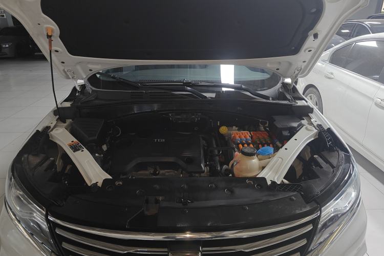 Used Roewe RX5 New Energy 2018 eRX5 50T Hybrid Luxury Edition Engine Bay