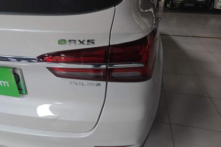 Used Roewe RX5 New Energy 2018 eRX5 50T Hybrid Luxury Edition Exterior 6