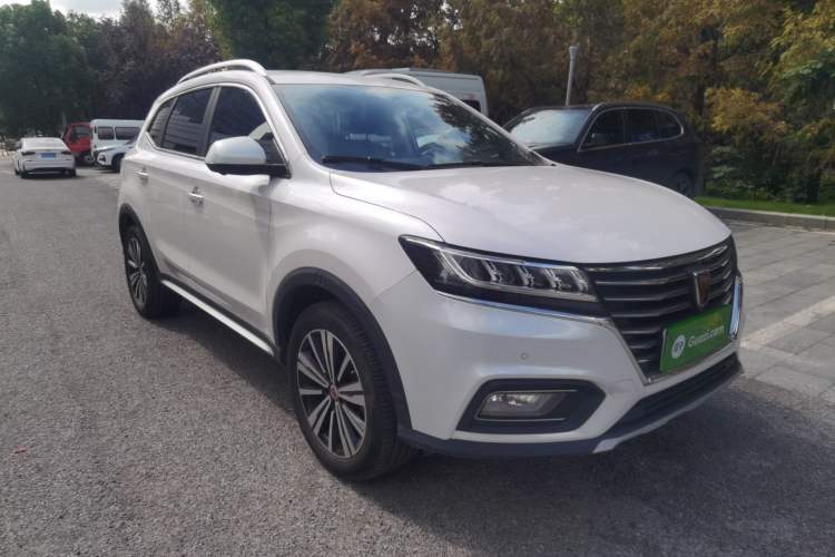 Used Roewe RX5 New Energy 2018 eRX5 50T Hybrid Luxury Edition Front Right 45 Deg