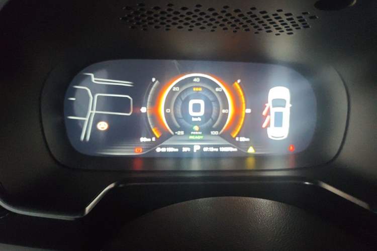 Used Roewe RX5 New Energy 2018 eRX5 50T Hybrid Luxury Edition Instrument Cluster
