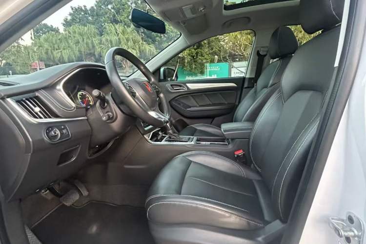 Used Roewe RX5 New Energy 2018 eRX5 50T Hybrid Luxury Edition Left Front Seat