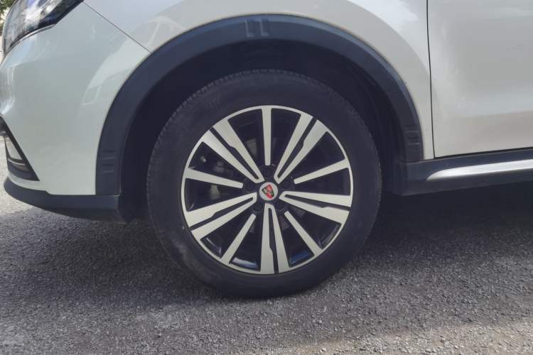 Used Roewe RX5 New Energy 2018 eRX5 50T Hybrid Luxury Edition Left Front Wheel Hub