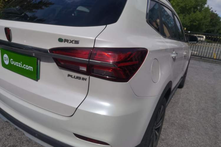 Used Roewe RX5 New Energy 2018 eRX5 50T Hybrid Luxury Edition Right Rear Taillight
