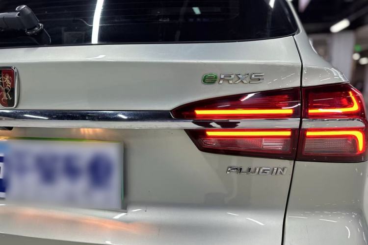 Used Roewe RX5 New Energy 2019 eRX5 50T Internet-Enhanced Flagship Edition Exterior 8