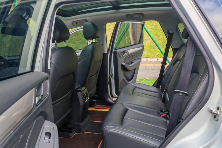 Used Roewe RX5 New Energy 2019 eRX5 50T Internet-Enhanced Flagship Edition Interior 4