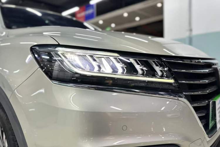 Used Roewe RX5 New Energy 2019 eRX5 50T Internet-Enhanced Flagship Edition Interior 8