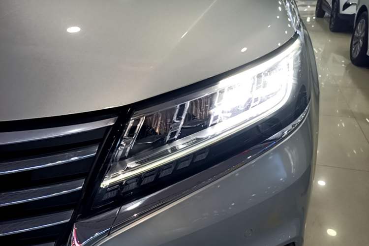 Used Roewe RX5 New Energy 2019 eRX5 50T Internet-Enhanced Flagship Edition Left Front Headlight