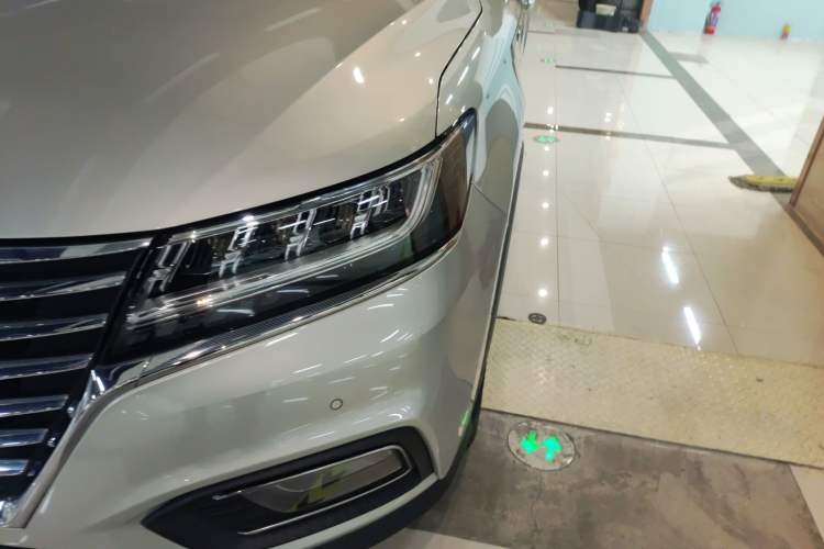 Used Roewe RX5 New Energy 2019 eRX5 50T Internet-Enhanced Flagship Edition Left Front Headlight