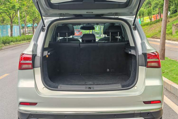 Used Roewe RX5 New Energy 2019 eRX5 50T Internet-Enhanced Flagship Edition Trunk
