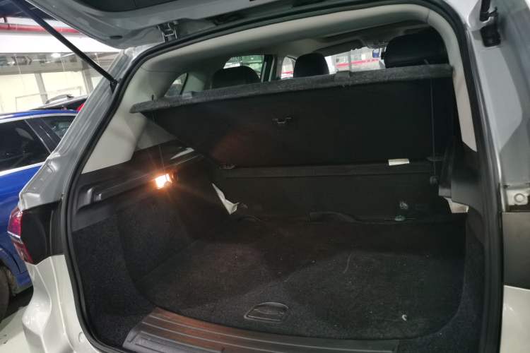 Used Roewe RX5 New Energy 2019 eRX5 50T Internet-Enhanced Flagship Edition Trunk