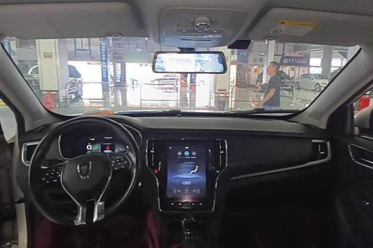 Used Roewe RX5 New Energy 2019 eRX5 50T Internet-Enhanced Flagship Edition Center Console