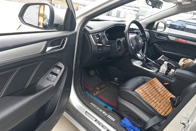 Used Roewe RX5 New Energy 2019 eRX5 50T Internet-Enhanced Flagship Edition Driver Seat